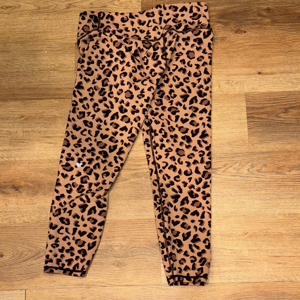 Leopard Print Leggings - Black and Brown - Picture 4 of 7